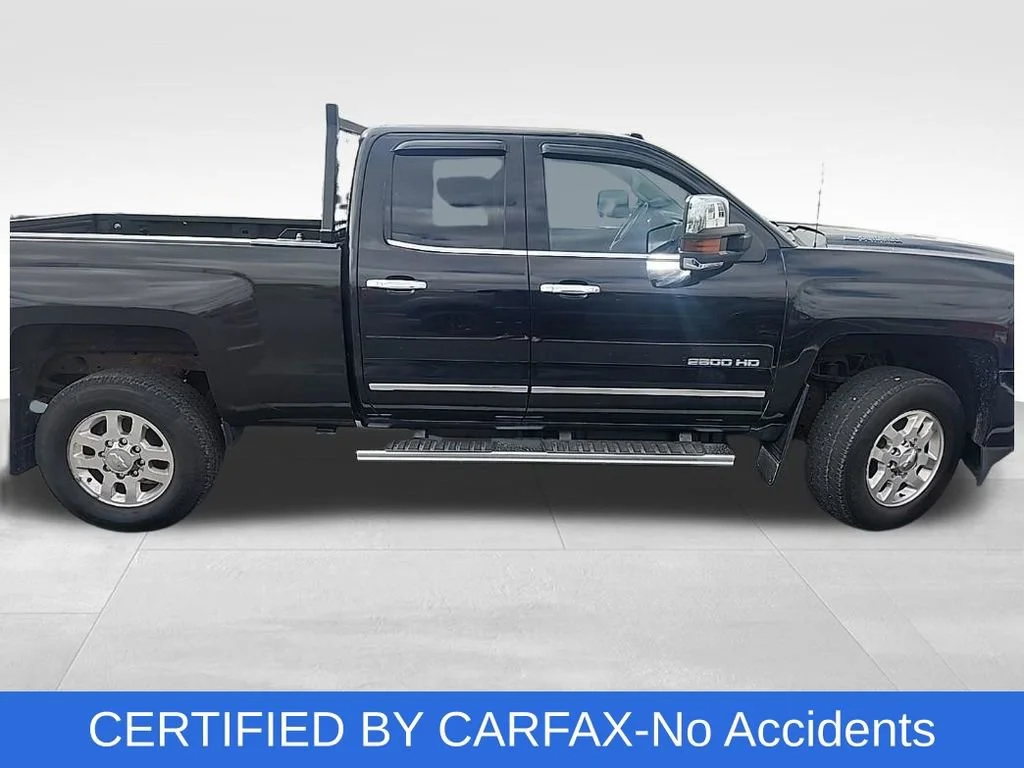 Used 2015 Chevrolet Silverado 2500HD LTZ with VIN 1GC2KWE83FZ555064 for sale in Northfield, Minnesota