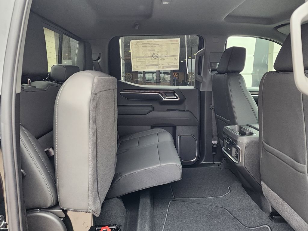 2026 GMC Sierra 1500 SLT - Photo 44