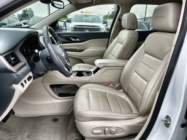 Used 2022 WHITE FROST TRICOAT GMC Denali image 14