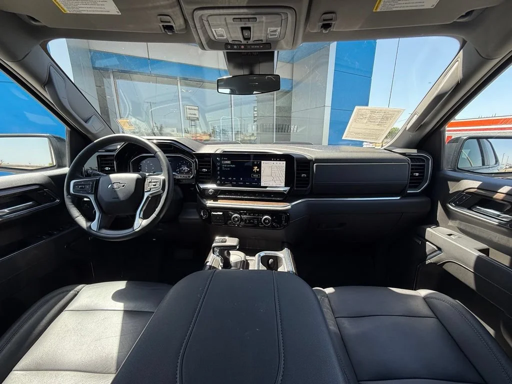 Used 2024 Sterling Gray Metallic Chevrolet LT Trail Boss image 15