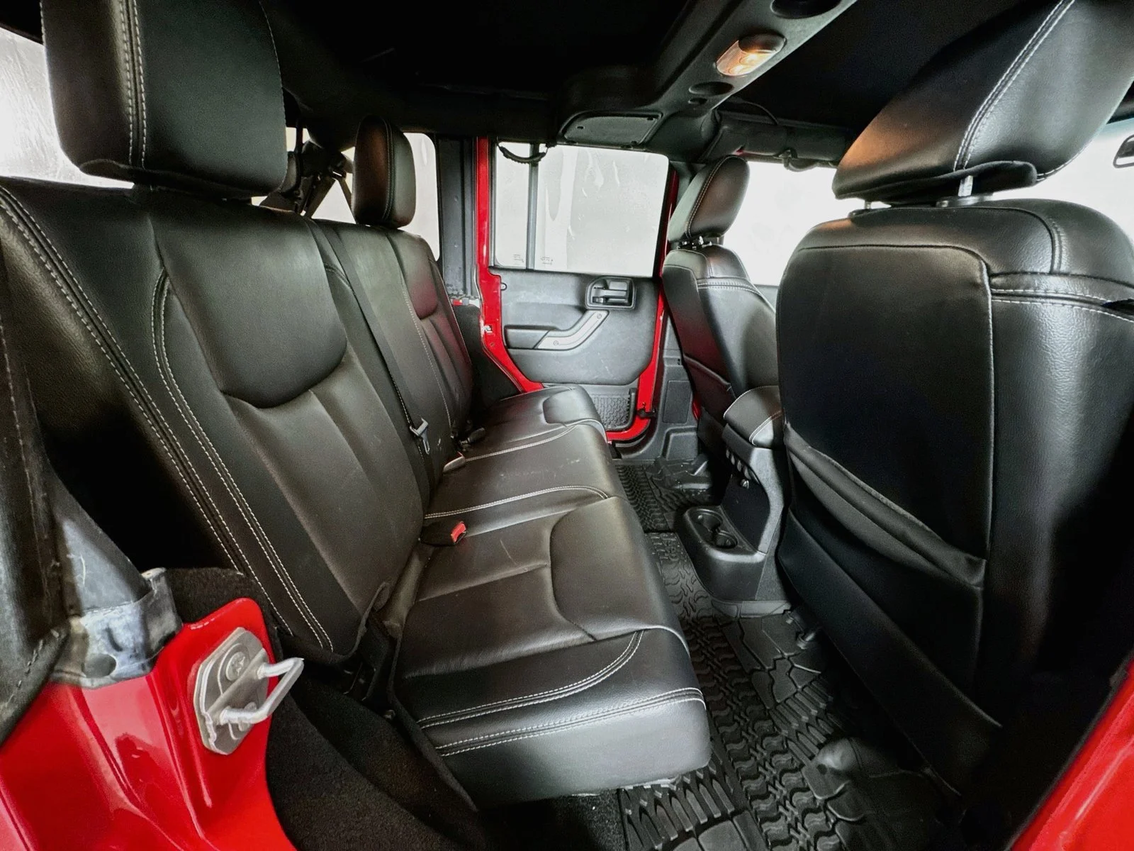 Used 2016 Firecracker Red Clearcoat Jeep Rubicon Hard Rock image 23