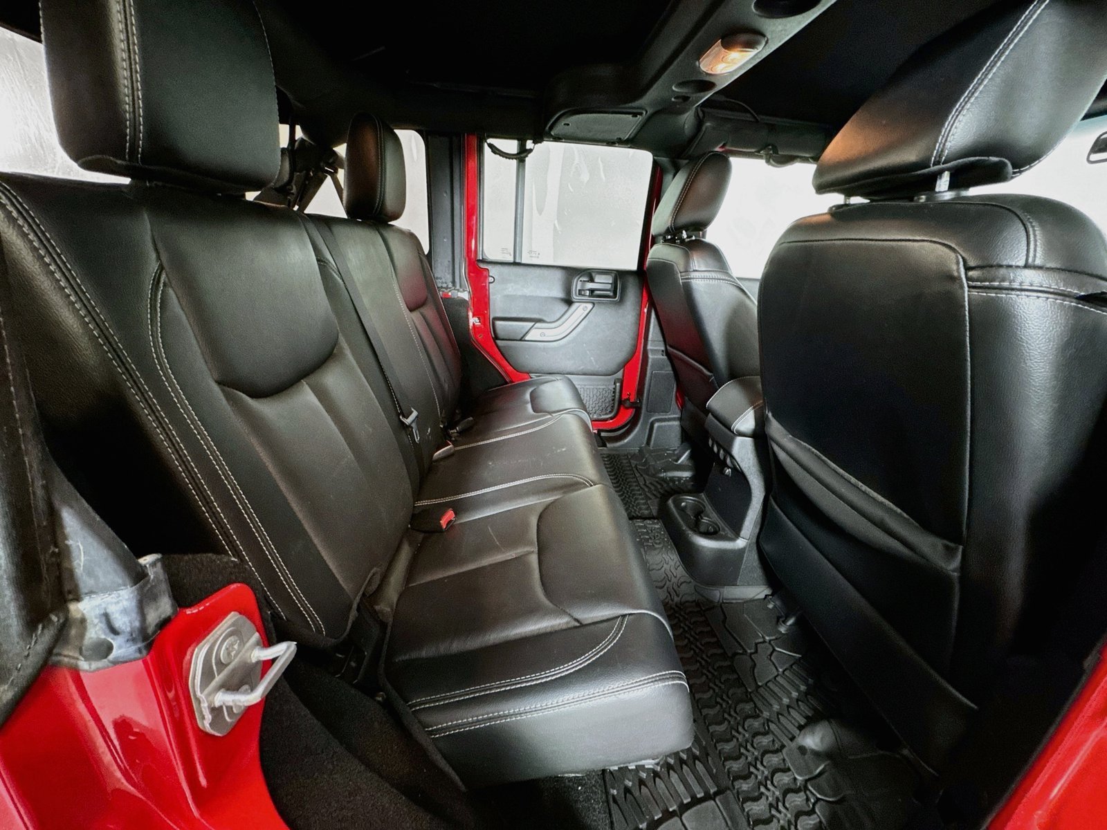 Used 2016 Firecracker Red Clearcoat Jeep Rubicon Hard Rock image 23