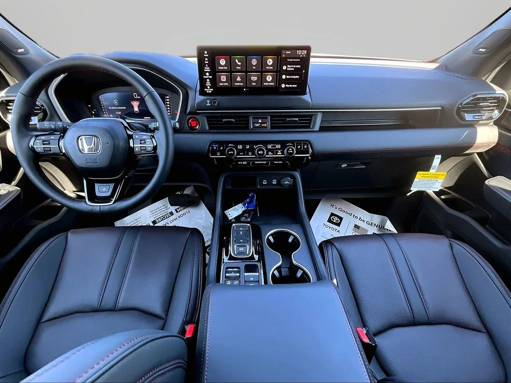 New 2026 Platinum White Pearl Honda AWD Black Edition image 9