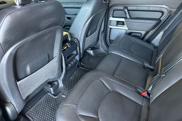Used 2024 Gray Land Rover S image 11