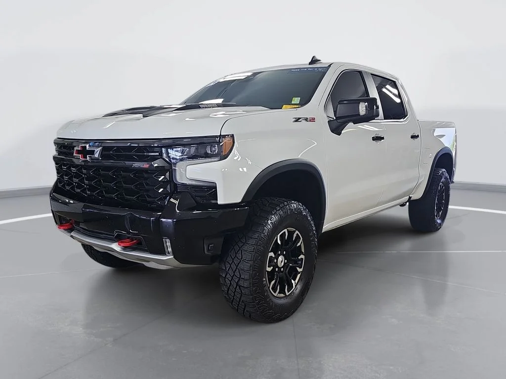 Certified Used 2024 White Chevrolet ZR2 image 9