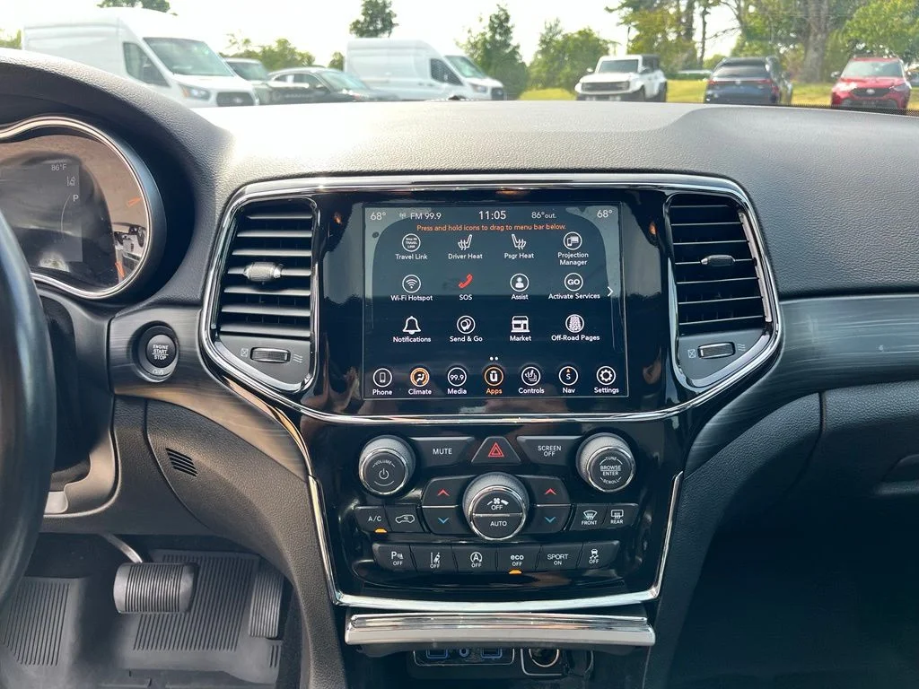 Used 2022 Black Jeep Laredo X image 18