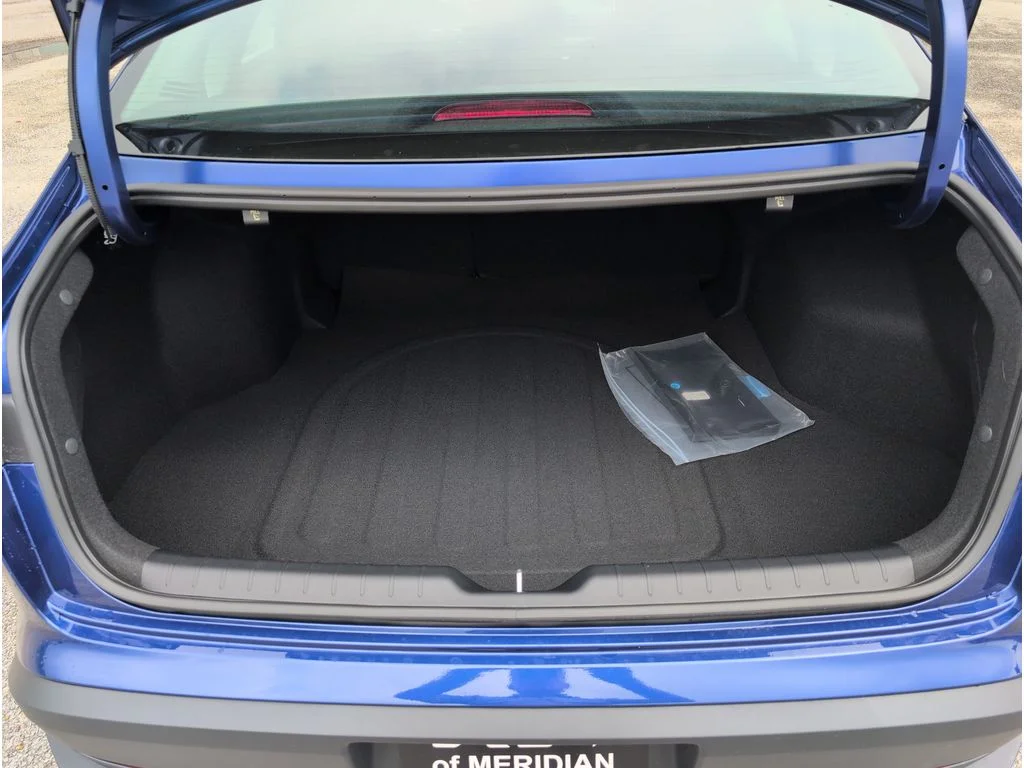 New 2026 Deep Sea Blue Kia LXS image 33
