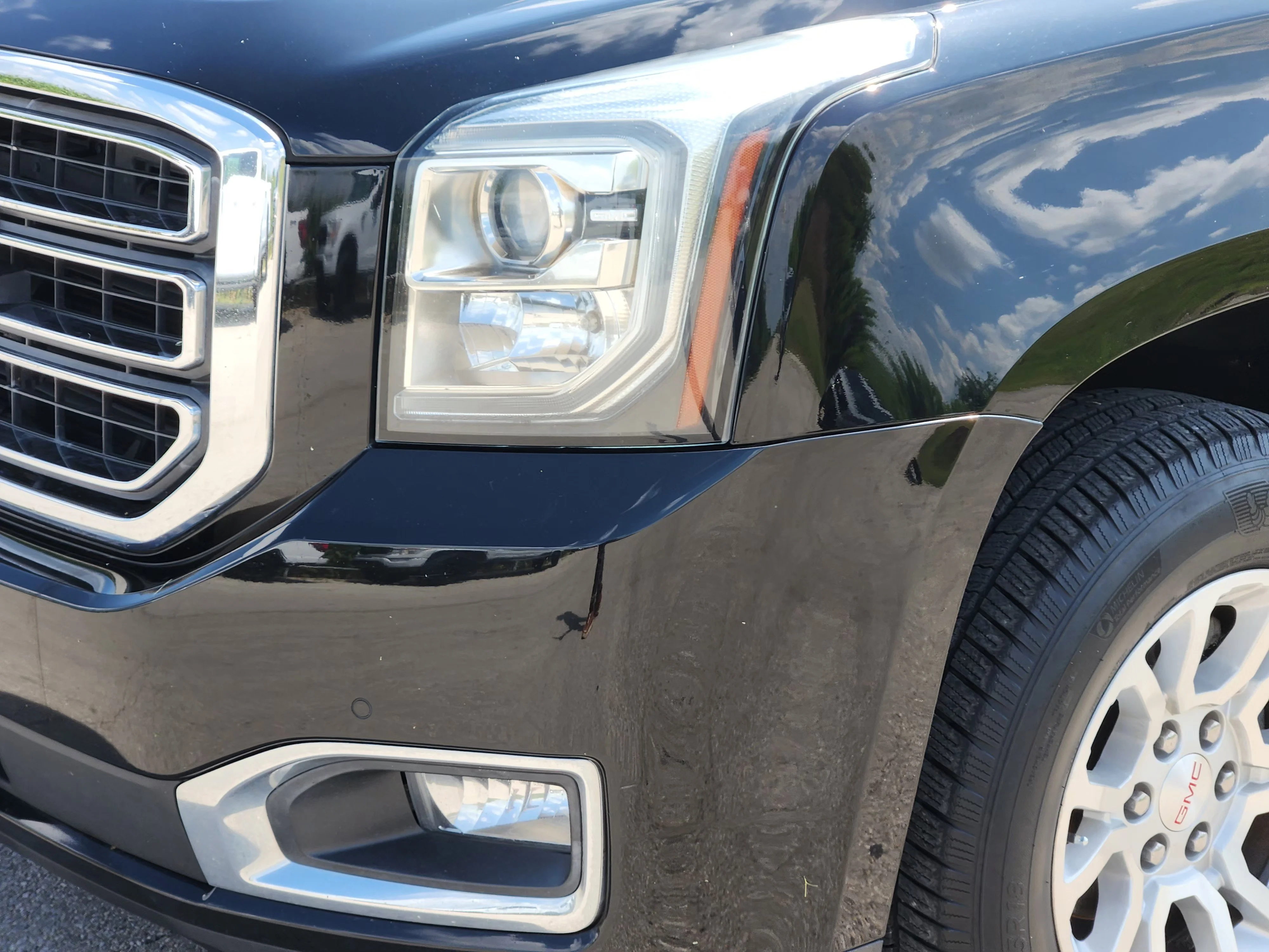 Used 2018 Onyx Black GMC SLT image 8
