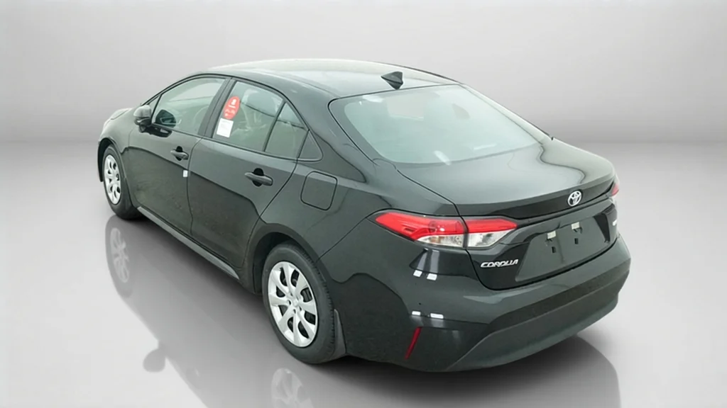 New 2027 Inked Toyota LE image 14