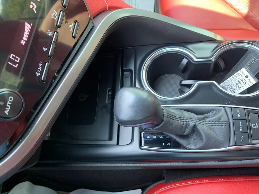 Used 2019 Beige Toyota XSE image 23