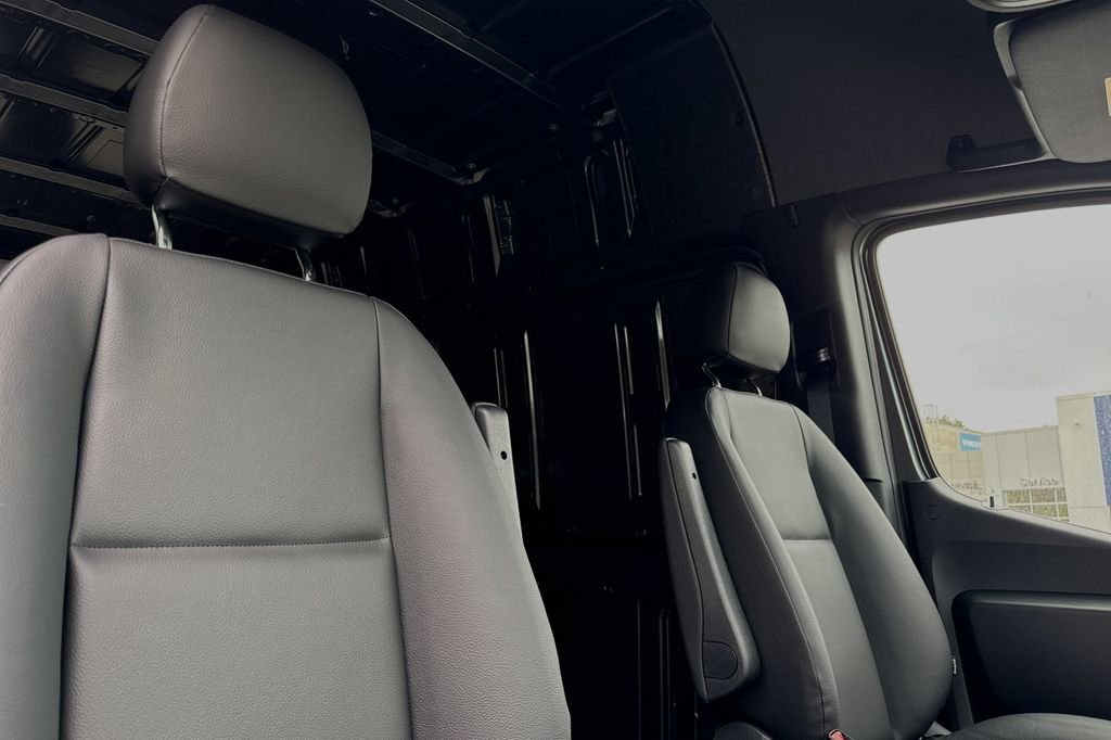 Used 2024 Gray Mercedes-Benz Cargo 144 WB image 16