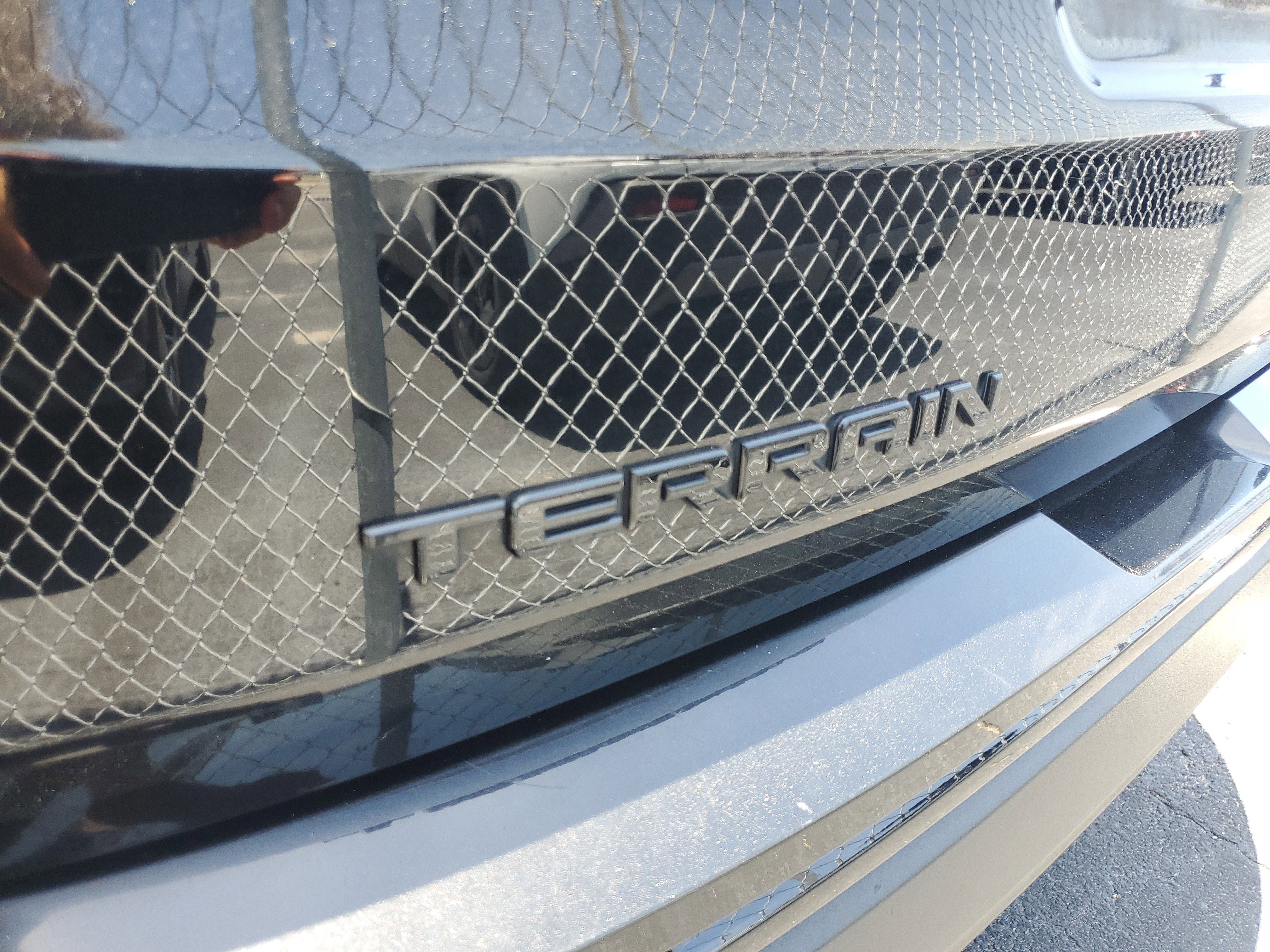 Used 2019 Ebony Twilight Metallic GMC SLT image 8