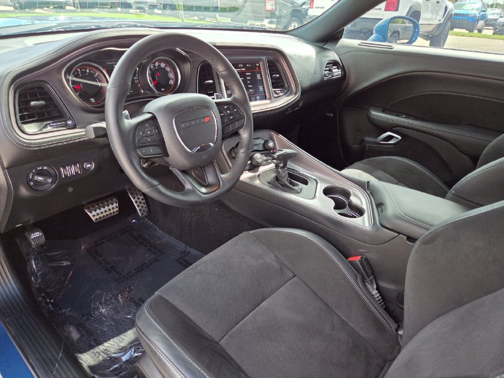 Certified Used 2023 Frostbite Dodge R/T image 27