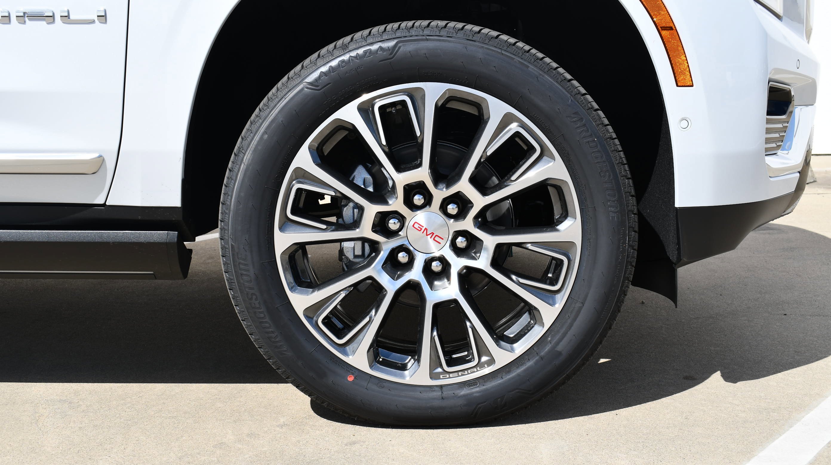 New 2026 Glacier White Tricoat GMC Denali image 5