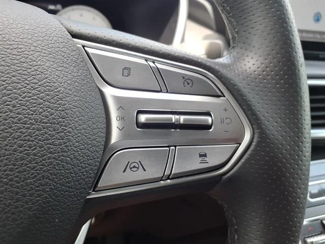 Used 2022 Quartz White Hyundai Calligraphy image 22