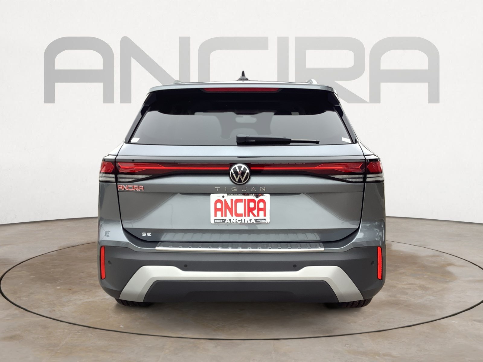 New 2026 PLATINUM GRAY Volkswagen SE image 7