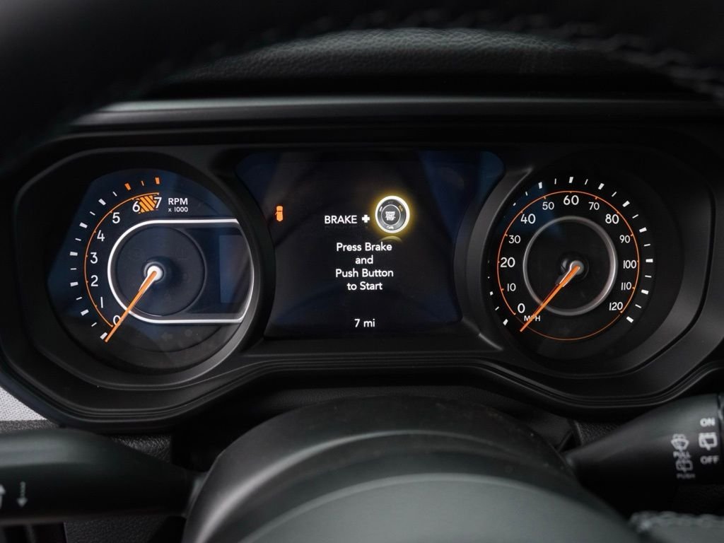 New 2026 Granite Crystal Metallic Clear-Coat Exterior Paint Jeep Sport S image 12