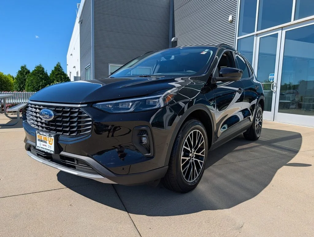 Used 2023 Black Ford Base image 7