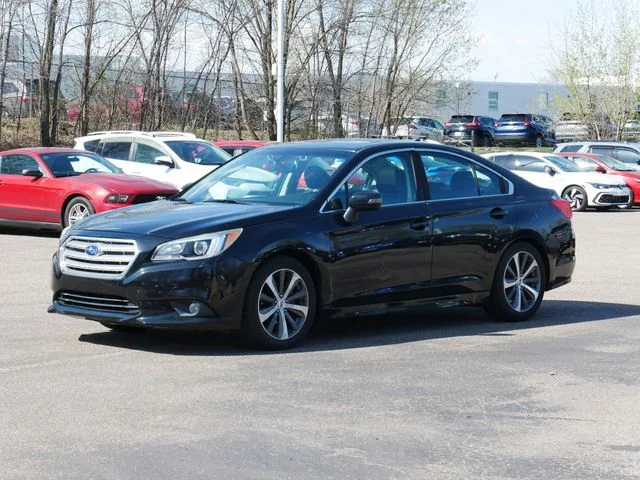 Used 2017 Black Subaru 2.5i image 3