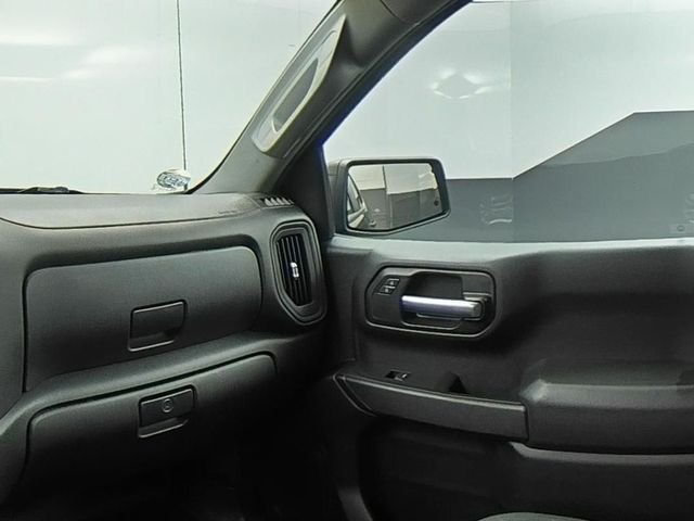 Used 2021 Black Chevrolet Custom image 40