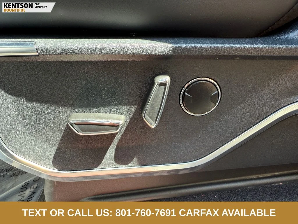 Used 2025 Gray Ford Raptor image 34