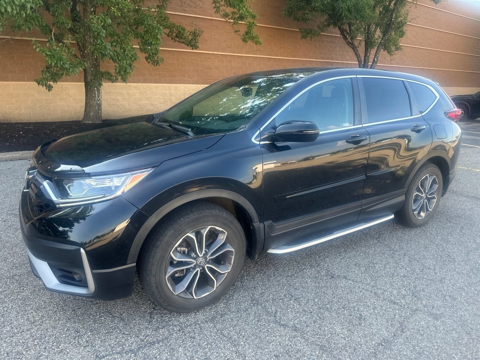 Certified Used 2022 Crystal Black Pearl Honda EX-L image 2
