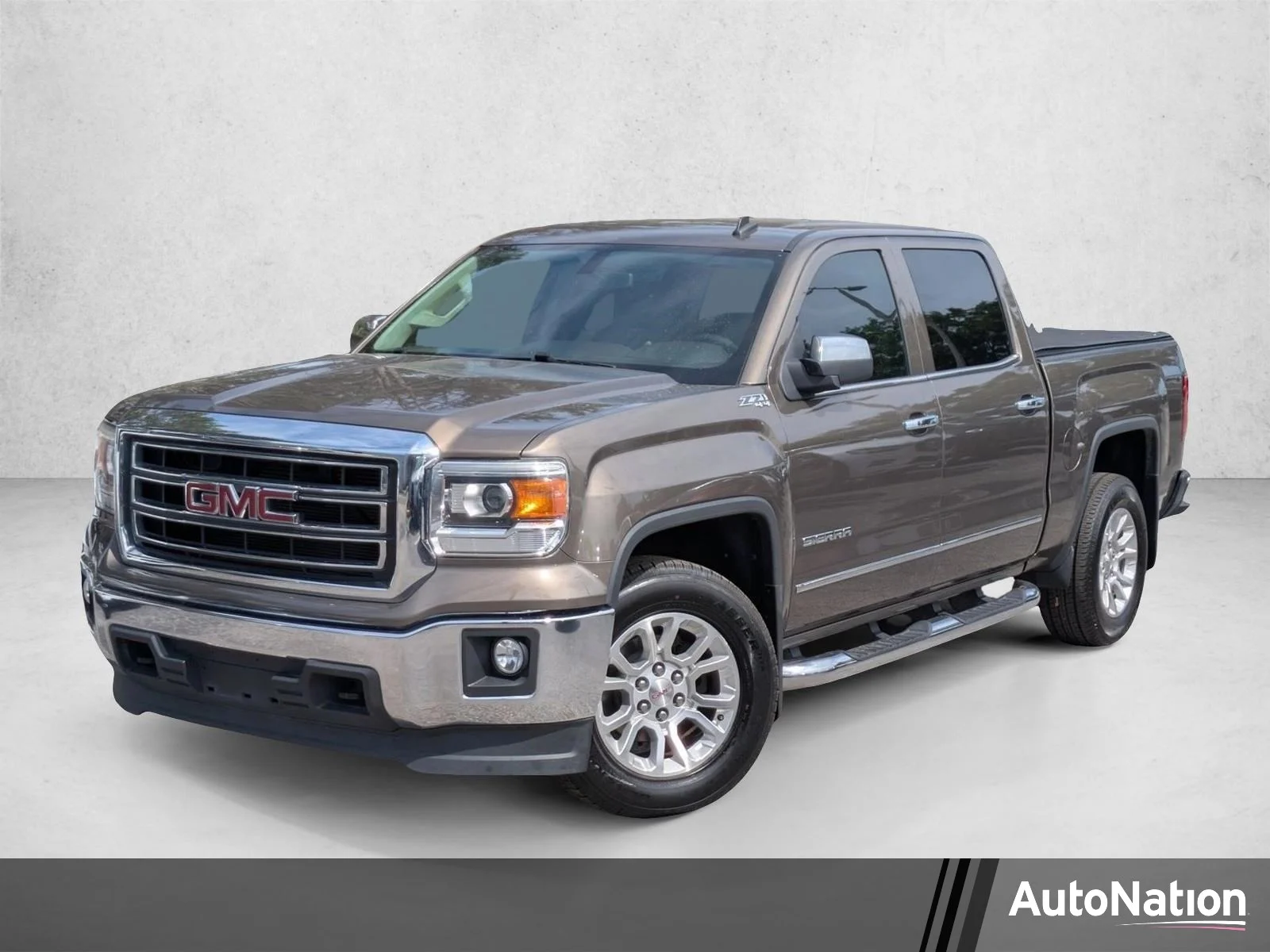 2014 GMC Sierra 4WD Crew Cab SLE MWB's photo