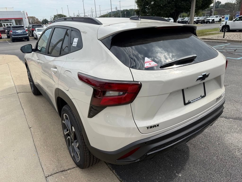 New 2026 White Sands Chevrolet 2RS image 4