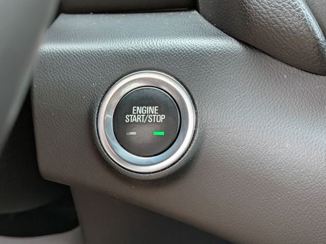 Used 2022 Beige GMC AT4 image 31