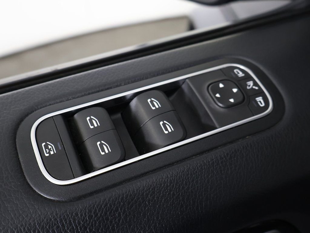 Used 2020 Blue Mercedes-Benz G 63 AMG® image 43