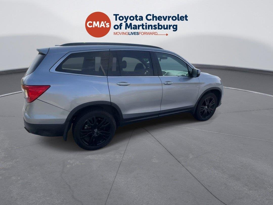 Used 2021 Lunar Silver Metallic Honda Special Edition image 6