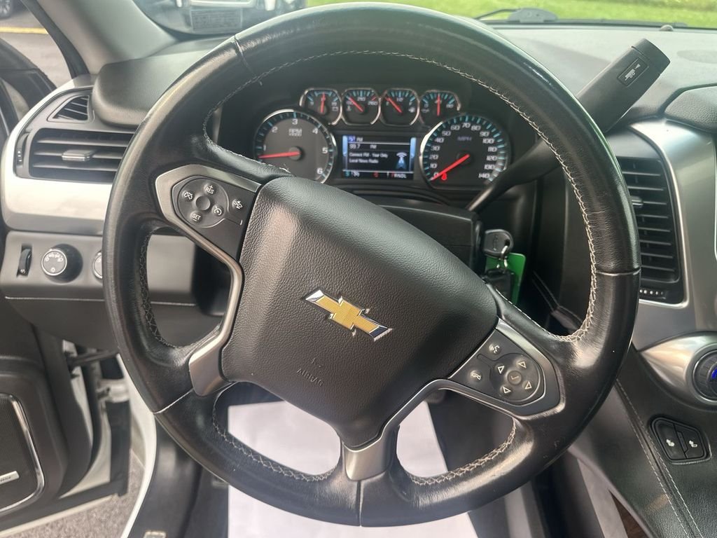 Used 2019 White Chevrolet LT image 21