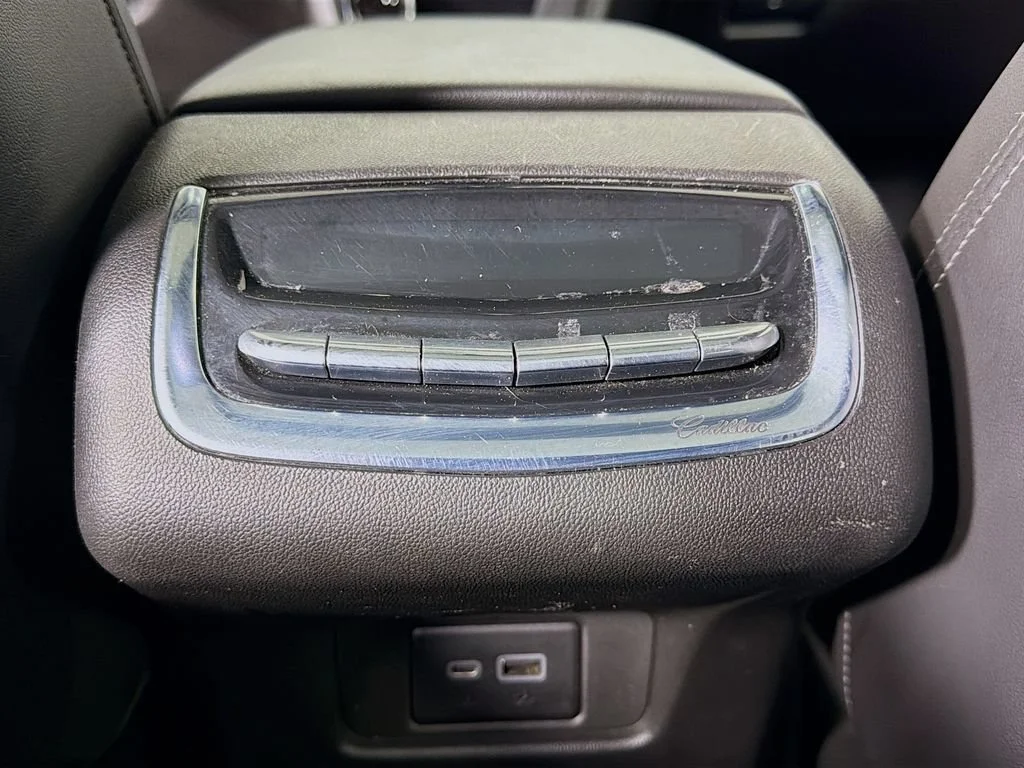2023 Cadillac XT6 Sport - Photo 23
