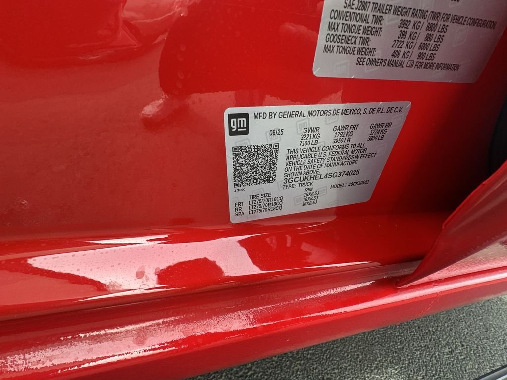 Used 2025 Red Chevrolet ZR2 image 19