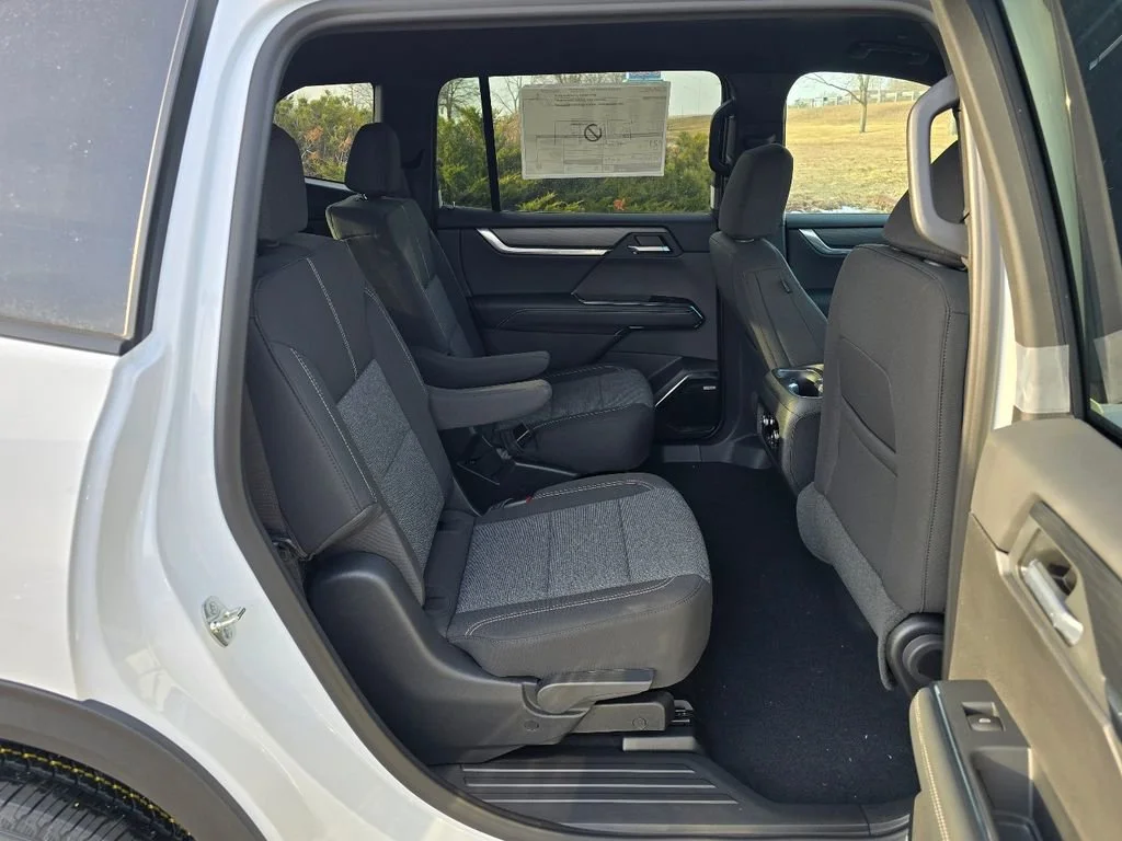 New 2026 Summit White GMC Elevation image 34