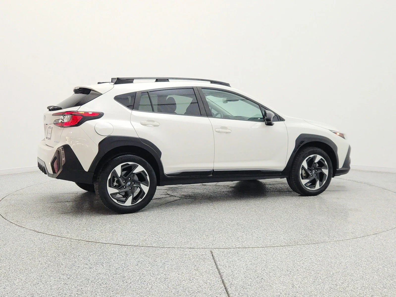 Used 2024 Crystal White Pearl Subaru Limited AWD image 5