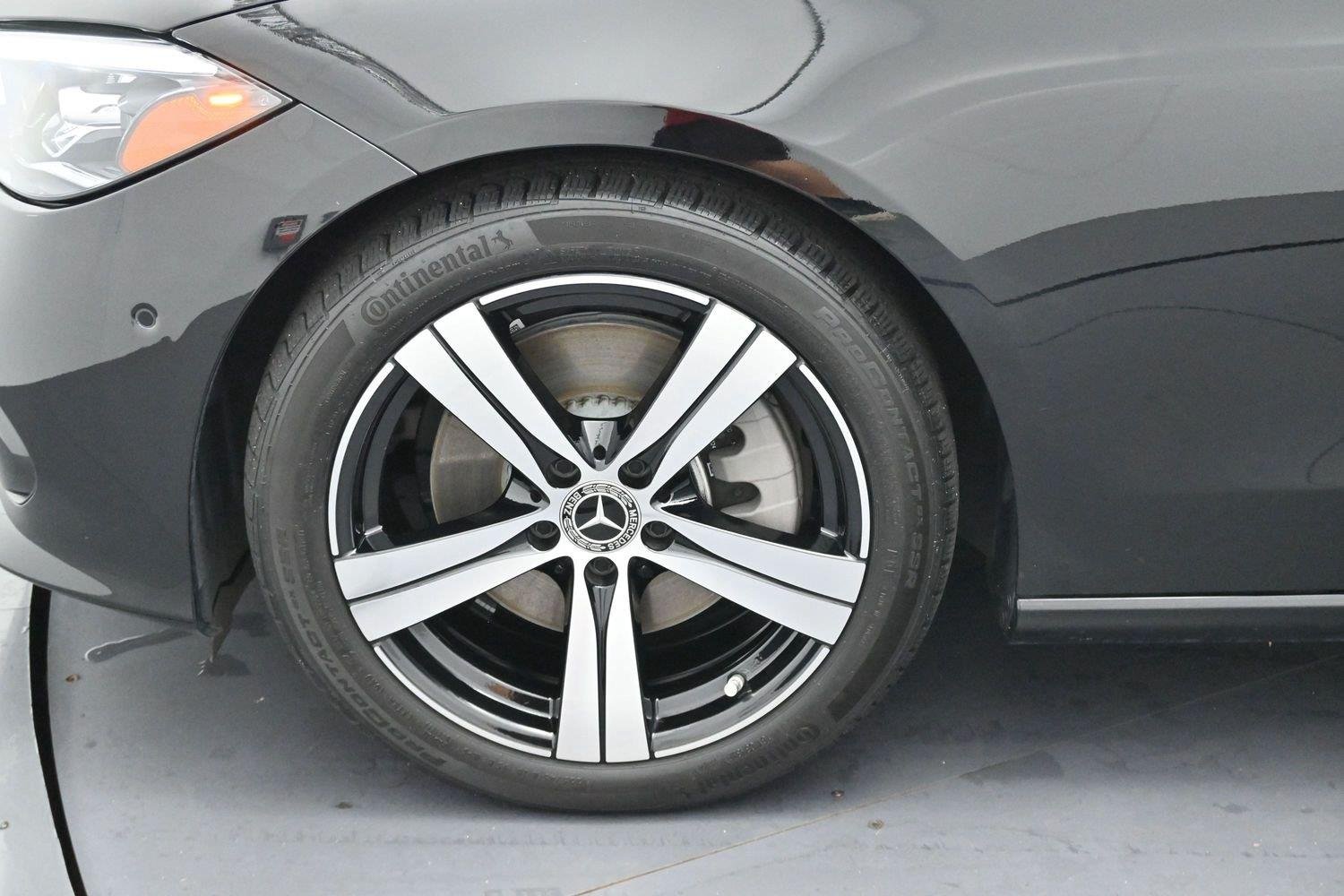 Used 2025 Black Mercedes-Benz C 300 image 34