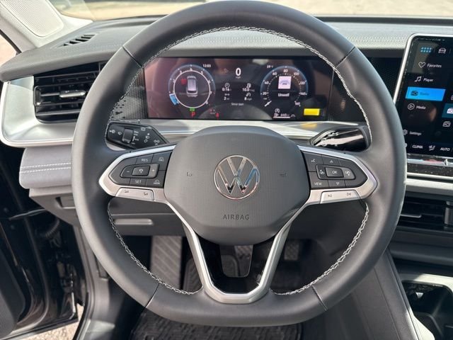 New 2026 Black Pearl Volkswagen 2.0T SE image 31