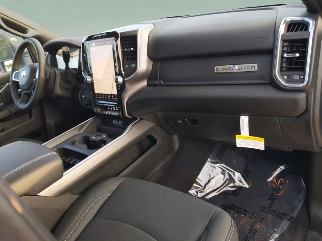 2025 RAM 2500 Big Horn/Lone Star - Photo 32