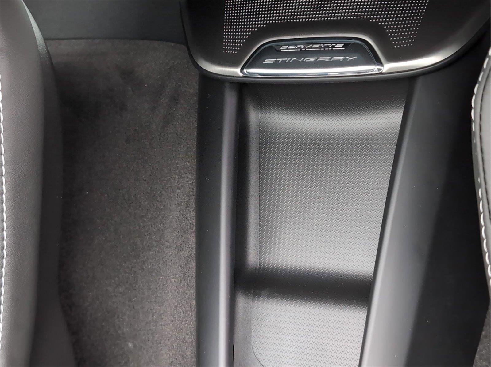 New 2026 Arctic White Chevrolet 2LT image 12