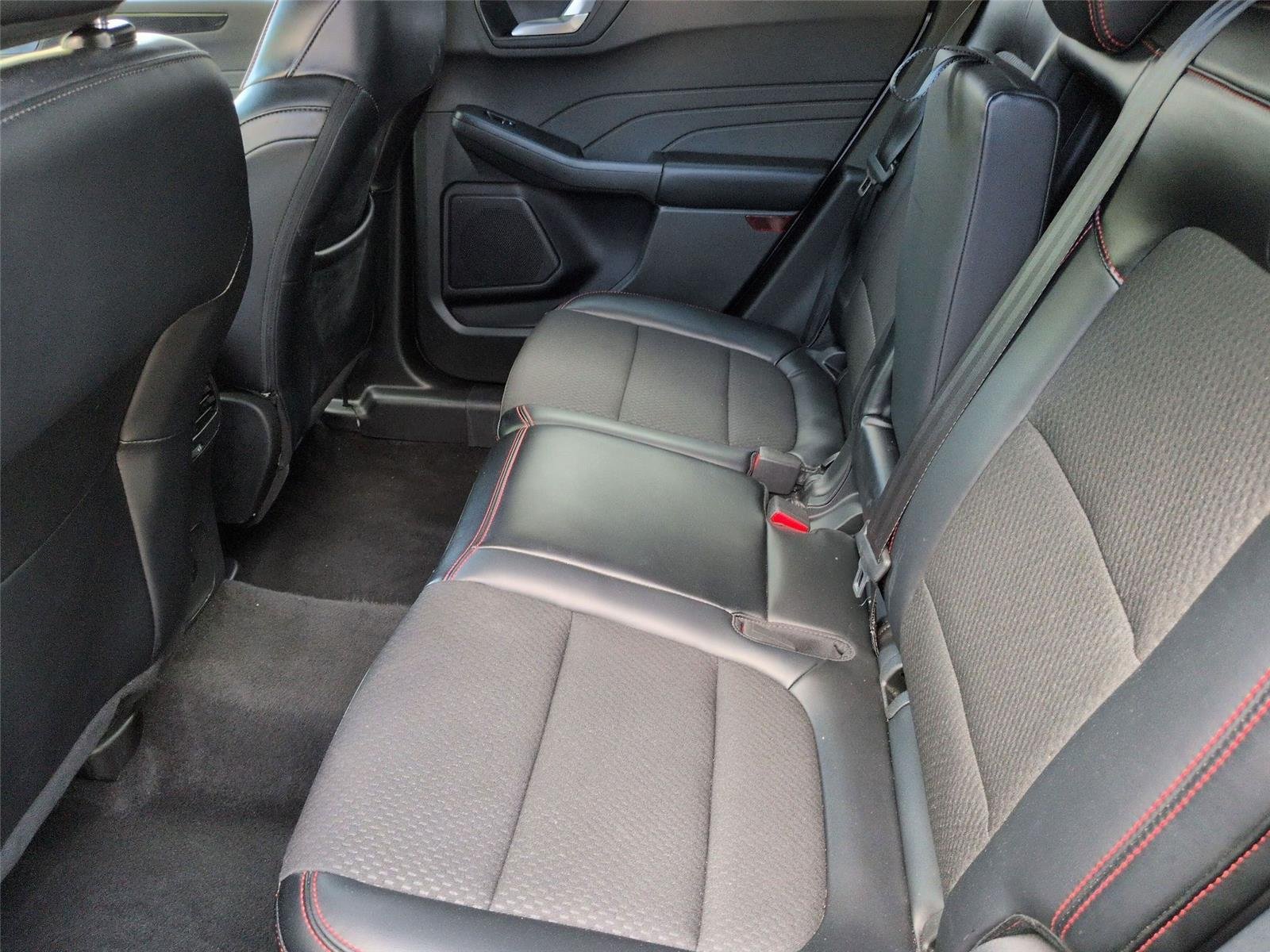 Used 2024  Ford ST-Line image 29