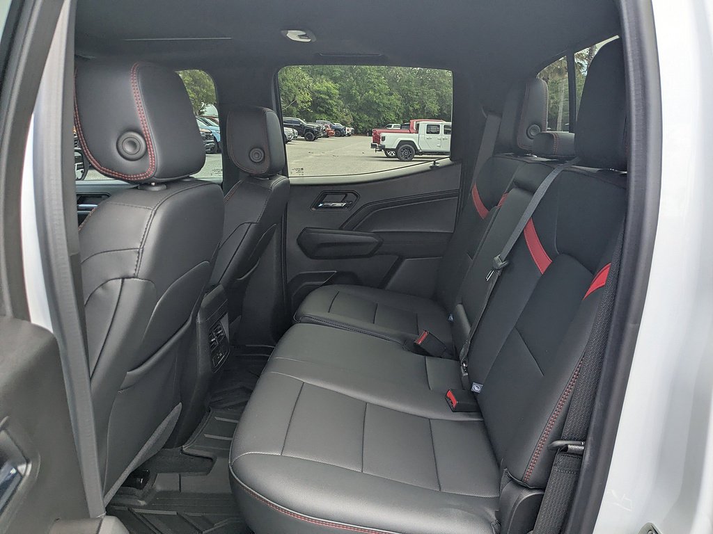 2026 Chevrolet Colorado Z71 - Photo 13