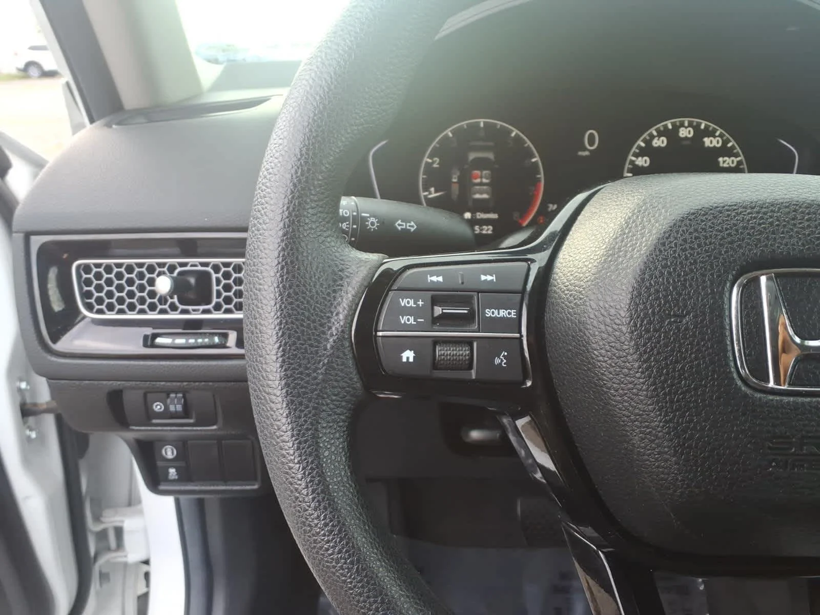 2024 Honda Civic Hatchback LX - Photo 22