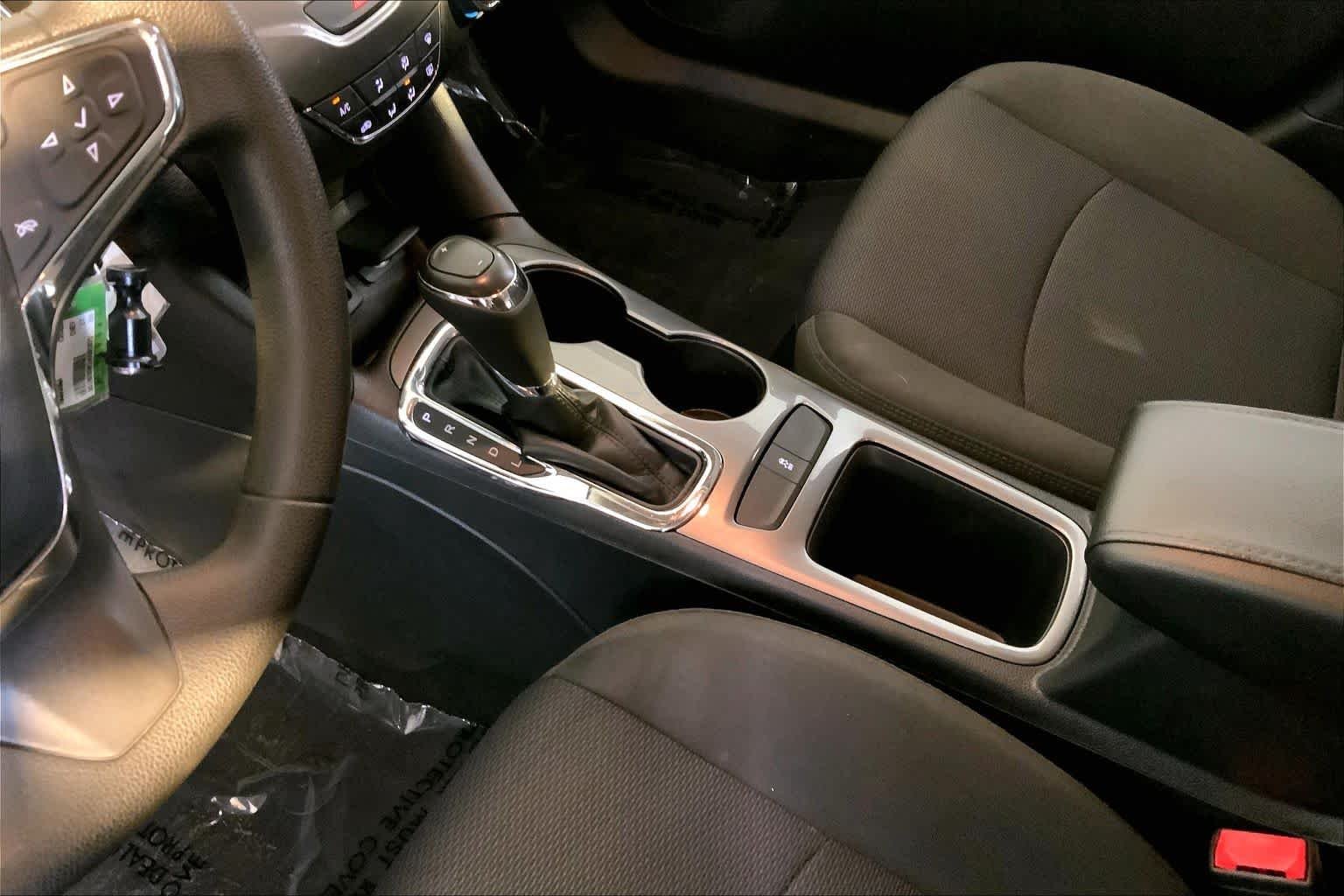 Used 2017 Black Chevrolet LT image 17