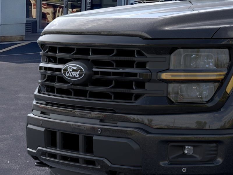 New 2026 Black Ford XLT image 17