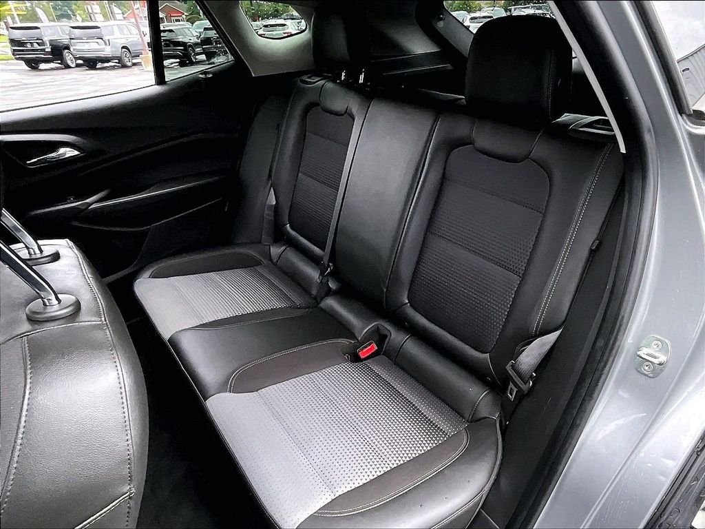 Used 2024 Gray Chevrolet LT image 14