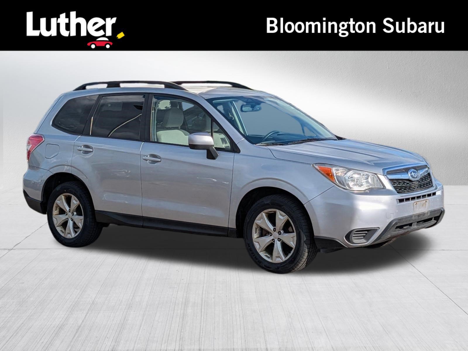 Used 2014 Ice Silver Metallic Subaru 2.5i Premium image 1