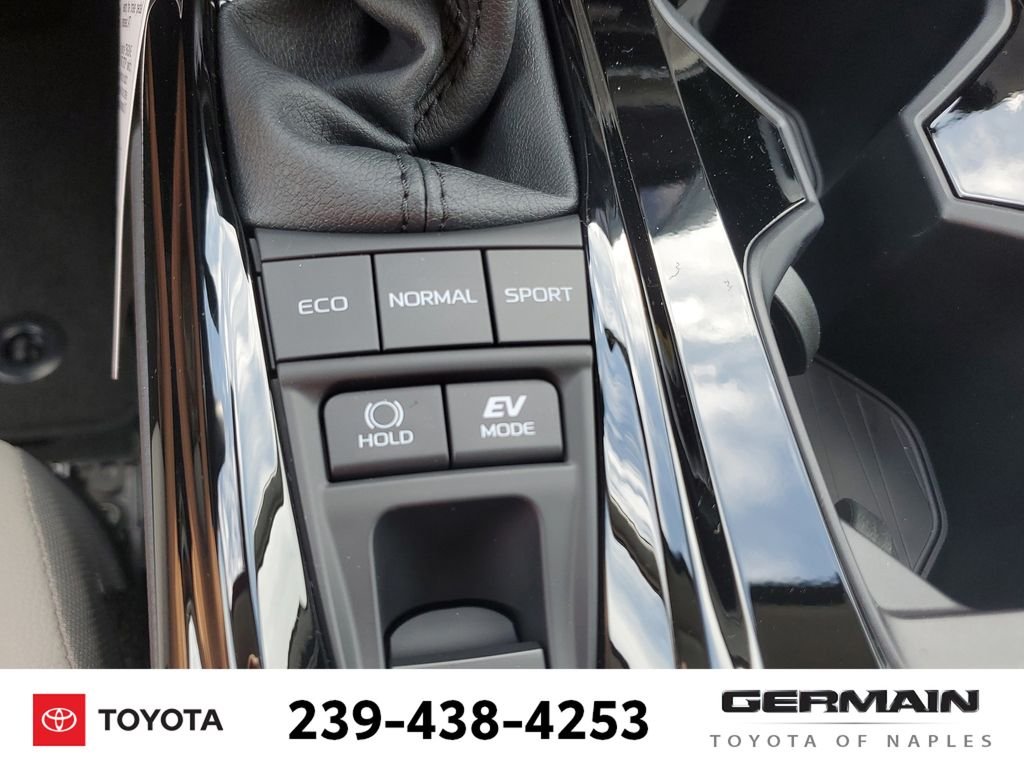 New 2026 Midnight Black Metallic Toyota  XLE image 26