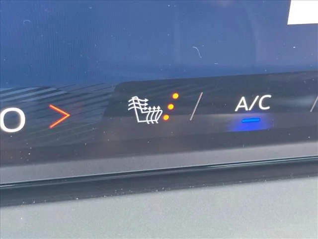 New 2026 Summit White Chevrolet LT image 22