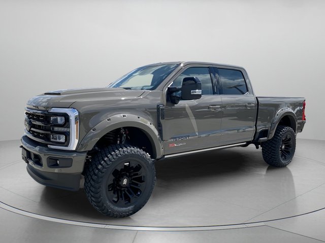 2026 Ford Super Duty F-250 SRW Valor Lift